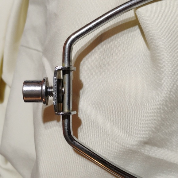 Onal glass lamp with frosted design/ shade holder - Picture 10 of 12